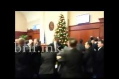 ΑΠΟΚΛΕΙΣΜΟΙ ΚΕΝΤΡΙΚΩΝ ΔΡΟΜΩΝ ΣΕ ΑΡΚΕΤΕΣ ΠΟΛΕΙΣ ΤΩΝ ΣΚΟΠΙΩΝ