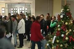 Λαμία: Στην ουρά για να καταθέσουν πινακίδες