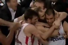 ΘΡΥΛΙΚΟ ΕΤΟΣ... ΕΠΙΚΟΣ ΘΡΥΛΟΣ! ΣΑΣ ΕΥΧΑΡΙΣΤΟΥΜΕ ΜΑΓΚΕΣ! (VIDEOS, FULL GAME VIDEO & PHOTOS)