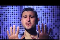 Αντώνης Οικονόμου: ” Να ‘σαι καλά”.Το νέο του video clip σε σκηνοθεσία Θωμά Χρυσοχοίδη