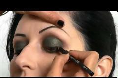 Πράσινο μακιγιάζ για τα μάτια σας (videos)