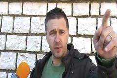 Έβαλαν τα πρώτα πωλητήρια στα ταξί, στο Καρπενήσι