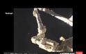UFO πολύ κοντά στο Διεθνή Διαστημικό Σταθμό