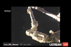 UFO πολύ κοντά στο Διεθνή Διαστημικό Σταθμό