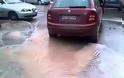 Πλημμύρισαν δρόμοι της Θεσσαλονίκης από βλάβη αγωγού