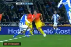 Και όμως... χάνει! (video)