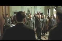 Ο χίτλερ τραγουδάει Gangnam Style! (video)