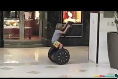 Τα πιο απίστευτα Fails με Segway [Video]