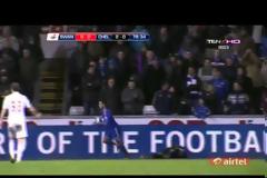 Κλώτσησε ball boy ο Αζάρ! (video)