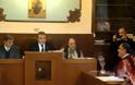 Μαλλιά κουβάρια στο δημοτικό συμβούλιο Ξάνθης [video]