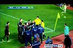 Άστραψε χαστούκι στον επόπτη
