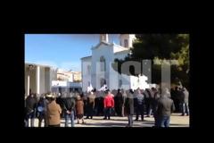 ΕΠΙΔΕΙΞΗ ΑΜΕΤΑΝΟΗΤΩΝ ΧΟΥΝΤΙΚΩΝ ΣΤΗΝ ΚΗΔΕΙΑ ΤΟΥ ΝΙΚ. ΝΤΕΡΤΙΛΗ (VIDEO)