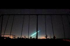 UFO  Πάνω απο την Χιλή Κατά τη διάρκεια της νύχτας..