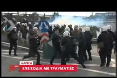 ΣΟΒΑΡΑ ΕΠΕΙΣΟΔΙΑ ΜΕΤΑΞΥ ΑΓΡΟΤΩΝ ΚΑΙ ΜΑΤ ΣΤΟ ΜΠΛΟΚΟ ΤΗΣ ΝΙΚΑΙΑΣ (video)