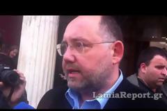 Λαμία: Αναβλήθηκε και πάλι η δίκη των αγροτών - Αύριο φεύγουν και τα τρακτέρ [video]