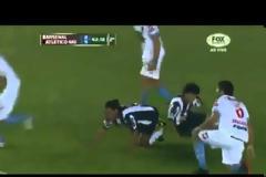«Δολοφονική» επίθεση σε Ρόνι! (vid)