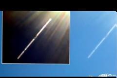 UFO  σε σχήμα  πούρου πάνω από την Ιρλανδία - 1 Μάρτη 2013