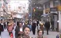 Είσοδος Καρνάβαλου με τη συνοδεία της Πανδώρας και μεταμφιεσμένων παιδιών στην κεντρική πλατεία της Κοζάνης