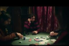 ΦΟΒΕΡΟ VIDEO: Πόσο μακριά θα έφτανες για έναν φίλο;