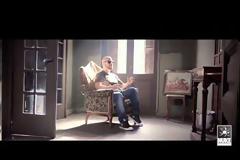 Rec: Ακούστε τη νέα version του τραγουδιού «Εδώ»