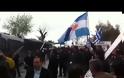 Πότε θα κάνει ξαστεριά τραγούδησαν διαδηλωτές στη Θεσσαλονίκη μπροστά στα ΜΑΤ [video]