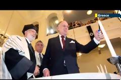 Η Χρυσή Αυγή θέλει να μποϊκοτάρουμε τα καλλυντικά Estee Lauder!