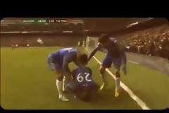 Στον τελκό οι μπλε, Δύο εβδομάδες εκτός ο Κόουλ!