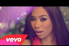Το debut video clip της Jessica Sanchez με τον Ne-Yo