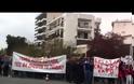 ΤΩΡΑ: Θέλουμε δουλειά και όχι φυλακή- Πολίτες υπέρ των μεταλλείων χρυσού βρίσκονται έξω από την Περιφέρεια (video+ΦΩΤΟ)