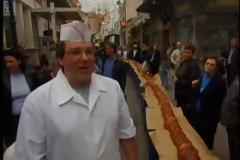 2ο Ρεκόρ Γκίνες με το «Μεγαλύτερο Τσουρέκι» θα προσπαθήσει να κάνει γνωστό ζαχαροπλαστείο της Μυτιλήνης [video]