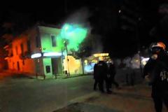 Πάτρα: Άγρια νύχτα με συμπλοκές αντιεξουσιαστών και μελών Χρυσής Αυγής - Εκτονώθηκε η κατάσταση [video]