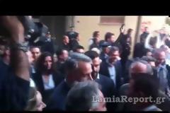 Οι Χρυσαυγίτες υποδέχθηκαν τον Μάκη Βορίδη στη Λαμία [video]