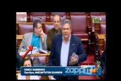 Τι σχολίαζαν πίσω από την πλάτη του Πάνου Καμμένου οι βουλευτές του;
