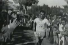 Κυριακίδης: Ο Έλληνας που έγινε σύμβολο του Μαραθωνίου της Βοστώνης [video]