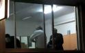 Ο Κολλάτος κρατούμενος στο αστυνομικό τμήμα Συντάγματος [Video]