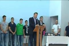 Μήνυμα Γκλέτσου σε μαθητές για την κρίση: «Είστε ωραίοι σαν Έλληνες» [video]