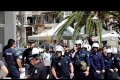 Ένταση και παραλίγο συμπλοκή ΠΑΜΕ - Χρυσής Αυγής στο Αργοστόλι