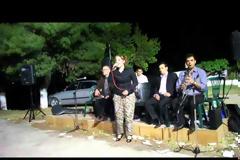 Βόρεια Εύβοια: Όταν είδαν τον παπά αντί να κάνουν τον σταυρό τους άρχισαν τον χορό!