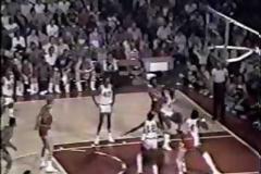 Ο Γκάλης συμπαίκτης του Larry Bird [video]]