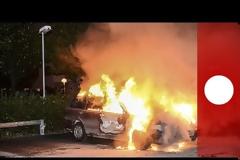 Συνεχίζουν να καίνε την Στοκχόλμη οι μουσουλμάνοι... Σιγή ιχθύος τα ελληνικά ΜΜΕ [video]
