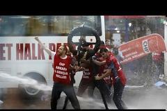 Τουρκία: Νέες συγκρούσεις σε Κωνσταντινούπολη και Άγκυρα