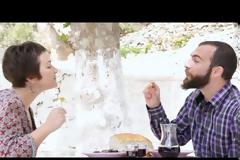 ΝΤΠ. - Είσαι Αφράτη σα Φρατζόλα»: Μια διασκευή με ιστορία 90 χρόνων!