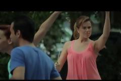 O Άδωνις θέλει σχόλια για το νέο video clip της sexy.... Ευγενίας!