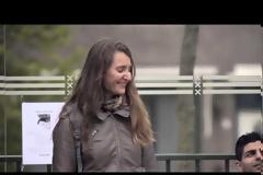 Πείραμα γέλιου [Video]