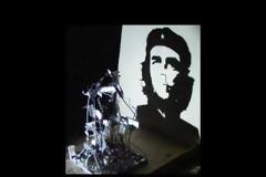 Το απίστευτο γλυπτό shadow art με τη μορφή του Che Guevara από τον ξανθιώτη Τριαντάφυλλο Βαΐτση! [video]