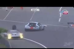Τραγωδία στον 24ωρο αγώνα του Le Mans με νεκρό τον Αλαν Σίμονσεν (VIDEO)