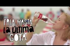 Μπουκάλι Coca Cola από πάγο [Video]