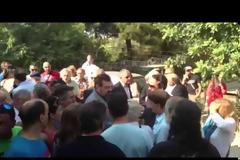 Στο σκαμνί o Πατρινός Aρτέμης Σώρρας και οι ομογενείς που θα... έσωζαν την Ελλάδα - Δείτε video