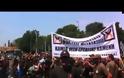 Με κόρνες, σειρήνες και συνθήματα οι δημοτικοί αστυνομικοί έφτασαν στο δημαρχείο της Θεσσαλονίκης! [video]