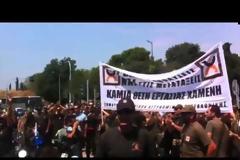 Με κόρνες, σειρήνες και συνθήματα οι δημοτικοί αστυνομικοί έφτασαν στο δημαρχείο της Θεσσαλονίκης! [video]